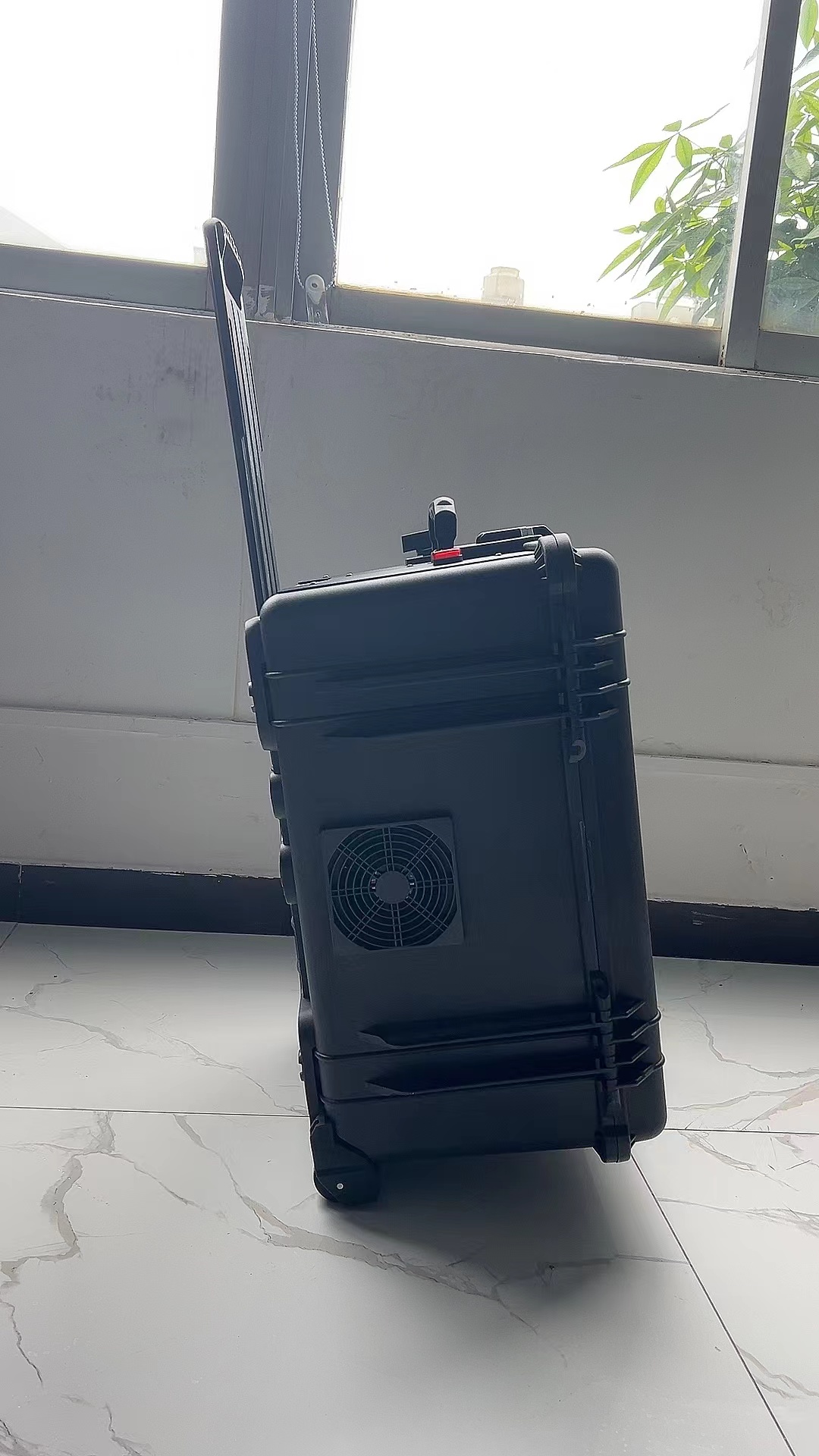 涿州手拉箱型移动通信干扰器